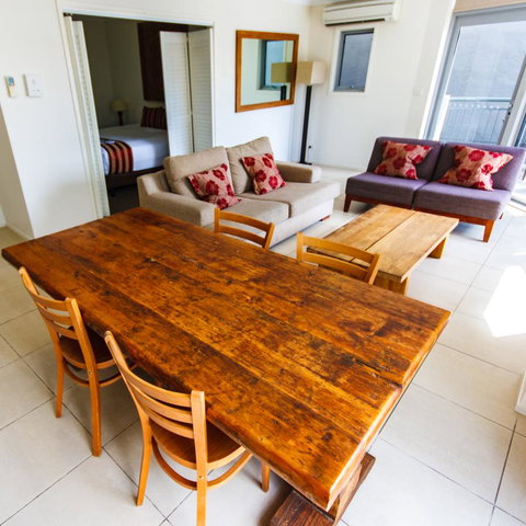 Byron Bay Hotel And Apartments - Accommodation Great Ocean Road 9
