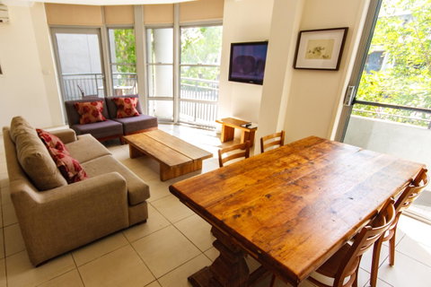 Byron Bay Hotel And Apartments - Accommodation Great Ocean Road 11