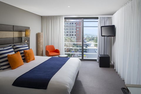 Novotel Newcastle Beach - Accommodation Great Ocean Road 13