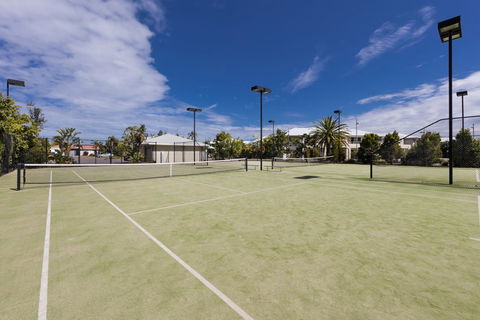 Oaks Port Stephens Pacific Blue Resort - Accommodation Great Ocean Road 4