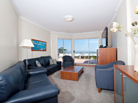 Messines Street, Breakwater Apartment, 104 - Accommodation Great Ocean Road 1
