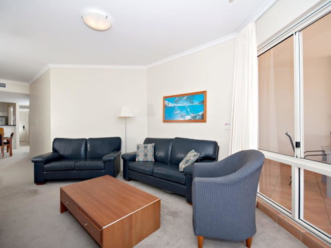 Messines Street, Breakwater Apartment, 104 - Accommodation Great Ocean Road 2