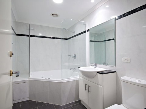 Messines Street, Breakwater Apartment, 104 - Accommodation Great Ocean Road 9