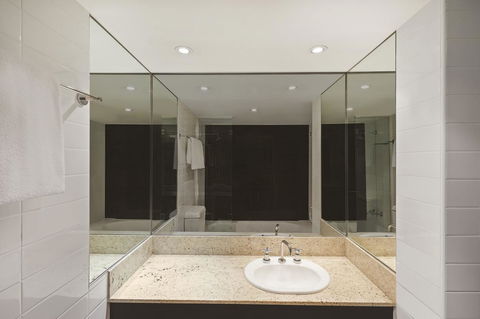 Adina Apartment Hotel Sydney Surry Hills - Accommodation Great Ocean Road 9