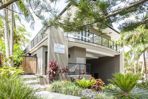 Julians Apartments - Accommodation Great Ocean Road 0