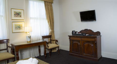 Royal Exhibition Hotel - Accommodation Great Ocean Road 29