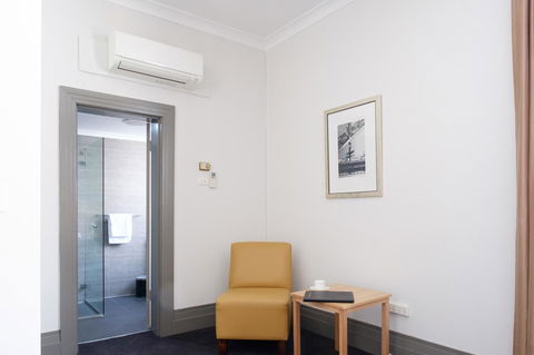 Royal Exhibition Hotel - Accommodation Great Ocean Road 21