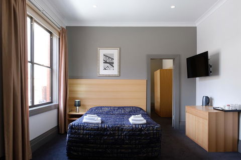 Royal Exhibition Hotel - Accommodation Great Ocean Road 0