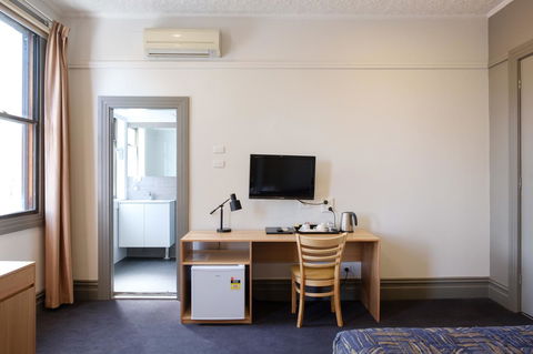 Royal Exhibition Hotel - Accommodation Great Ocean Road 11