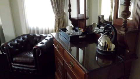 Royal Exhibition Hotel - Accommodation Great Ocean Road 28
