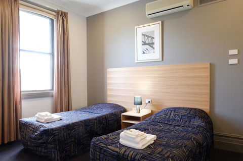 Royal Exhibition Hotel - Accommodation Great Ocean Road 16