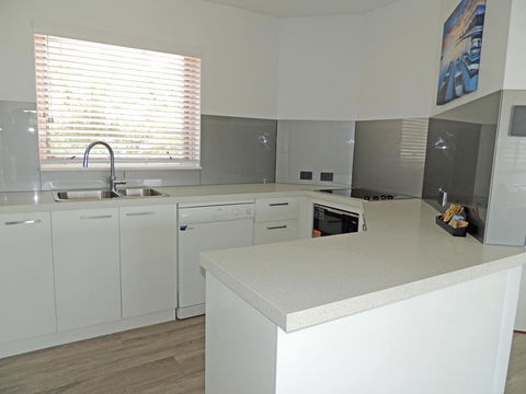 Charlesworth Bay Beach Resort - Accommodation Great Ocean Road 9