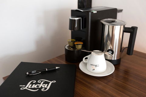 The Lucky Hotel - Accommodation Great Ocean Road 9