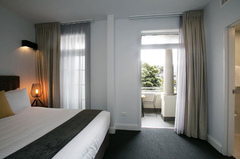 The Lucky Hotel - Accommodation Great Ocean Road 25