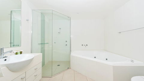 Pacific Blue, Salamander Bay - Accommodation Great Ocean Road 31