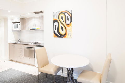 Seasons Harbour Plaza - Accommodation Great Ocean Road 22