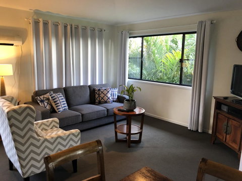 Suranadi Beach House 1 - Accommodation Great Ocean Road 2