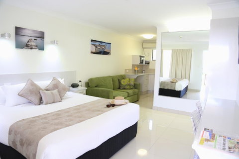 Bay Motel - Accommodation Great Ocean Road 8