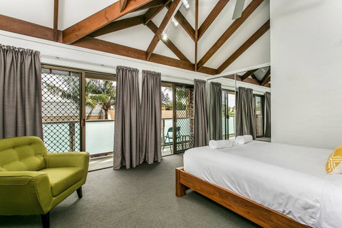 The Terraces Main Beach - Accommodation Great Ocean Road 36