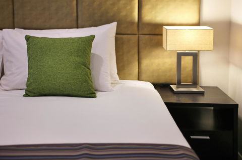 Best Western Plus Bolton On The Park - Accommodation Great Ocean Road 24