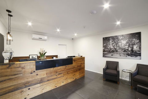 Best Western Plus Bolton On The Park - Accommodation Great Ocean Road 4