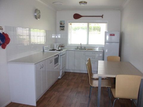 Tomaree Lodge - Accommodation Great Ocean Road 2