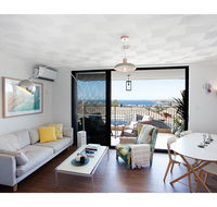 Ocean views and sea breezes over Bondi Beach - Accommodation Great Ocean Road