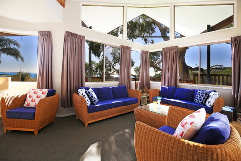 Seaglass - Stunning Views Of Jervis Bay - Accommodation Great Ocean Road 3