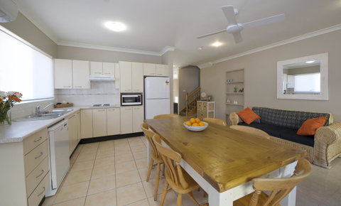 Marty's @ Little Beach - Accommodation Great Ocean Road 10