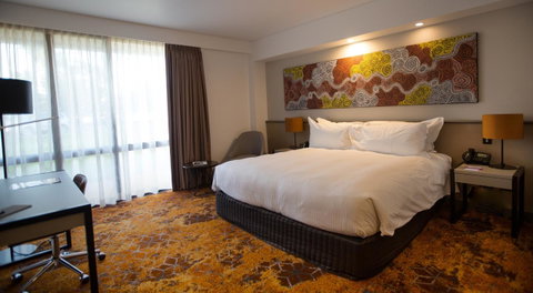 Crowne Plaza Alice Springs Lasseters, An IHG Hotel - Accommodation Great Ocean Road 23