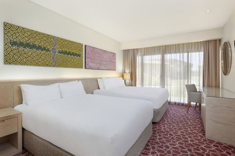 Crowne Plaza Alice Springs Lasseters, An IHG Hotel - Accommodation Great Ocean Road 8