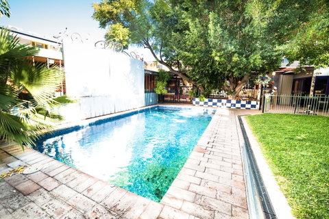 Jump Inn Alice Budget Accommodation - Accommodation Great Ocean Road 1