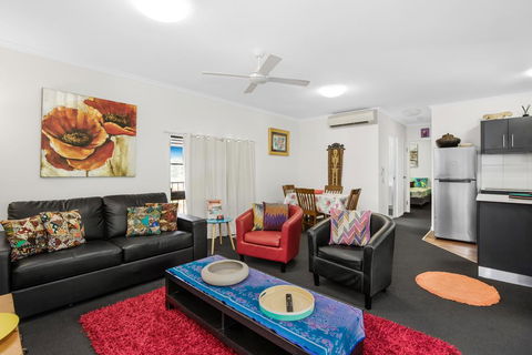 BOUTIQUE APARTMENTS BEACH LOCATION - Accommodation Great Ocean Road 0