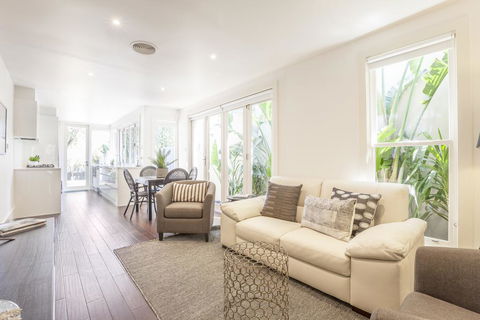 Boutique Stays - South Yarra Lane - Accommodation Great Ocean Road 0