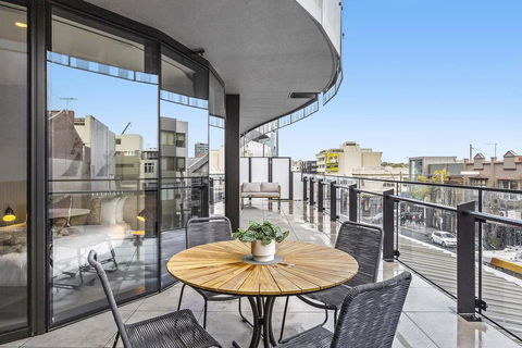 Boutique Stays - The Capitol - Accommodation Great Ocean Road 3