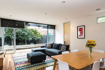 Bradman Modern Style A Walk To MCG, Swan St, CBD with Accommodation Great Ocean Road