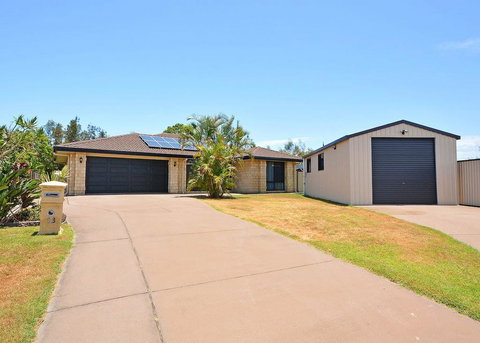 Burrum Paradsie Luxury Home - Accommodation Great Ocean Road 0