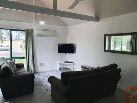 Busselton Holiday Units - Accommodation Great Ocean Road 2