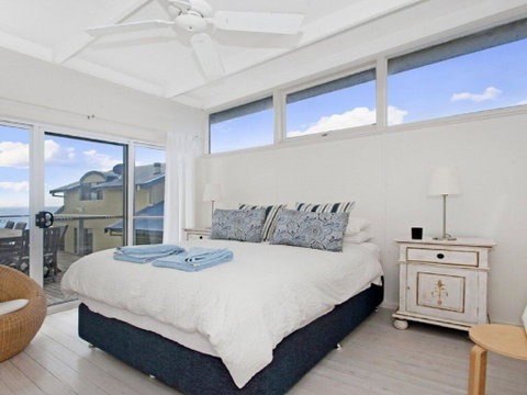 By The Sea - SPECIAL OFFER 3 FOR 2 - Accommodation Great Ocean Road 2