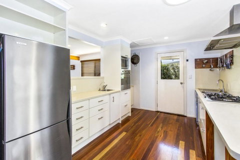 CABARITA BEACH BLISS - HOLIDAY HOME ON THE LAKE - Accommodation Great Ocean Road 1