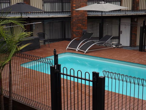 Central Court Motel Warrnambool - Accommodation Great Ocean Road 2