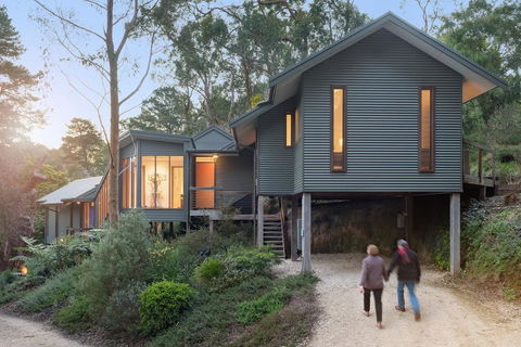 Cladich Pavilions Bed And Breakfast - Accommodation Great Ocean Road 0
