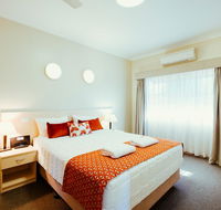 Club Motor Inn