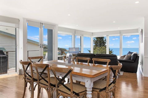 COASTAL HAVEN - Panoramic Ocean Views - Accommodation Great Ocean Road 2