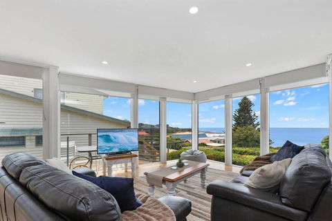 COASTAL HAVEN - Panoramic Ocean Views - Accommodation Great Ocean Road 0