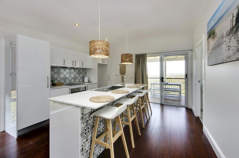 Coastal Hideaway - Accommodation Great Ocean Road 1