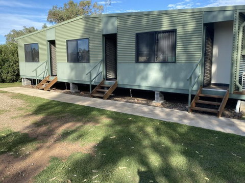 Commercial Hotel Curlewis - Accommodation Great Ocean Road 1