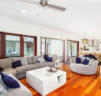 Cottonwood Beach House  Corporate Boardies - Accommodation Great Ocean Road