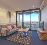 Cozy Melbourne Star 2 Bedroom Apartment Docklands - Accommodation Great Ocean Road