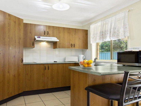Dolphin Cottage - In The Heart Of Callala Beach - Accommodation Great Ocean Road 3